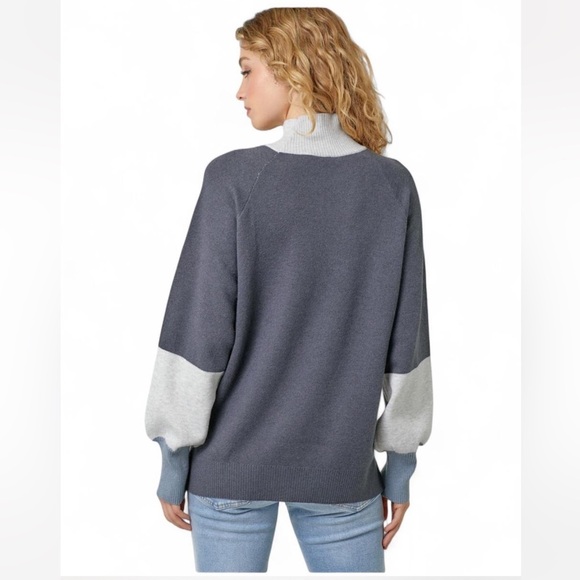 Mystree Gray and Navy Sweater - Picture 3 of 7